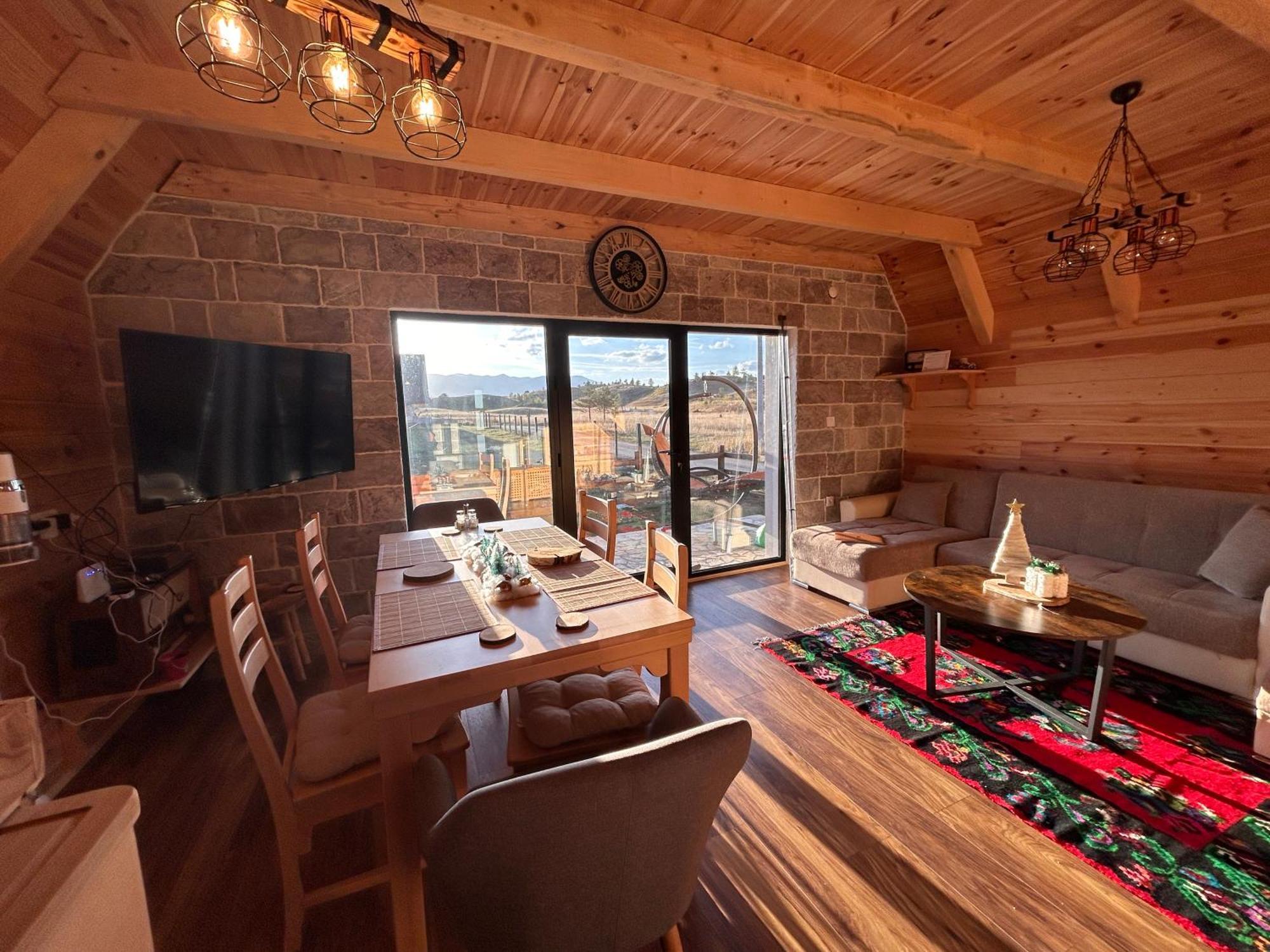 Guest House Max 자블야크 외부 사진